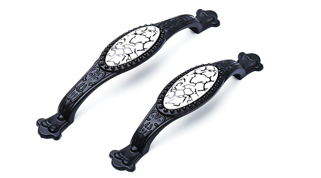 “兔寶寶”告訴您：精致拉手還需金質鉚釘